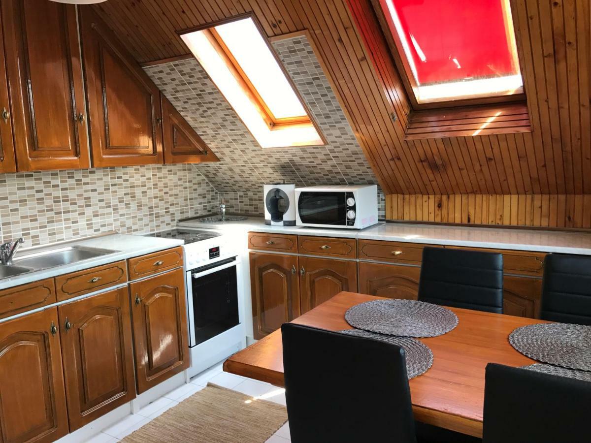 Rozsavoelgy Apartman Balatonlelle Buitenkant foto
